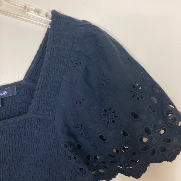 Madewell Top Womens XS Eyelet-Sleeve Lucie Smocked Peplum Black NE241 - Picture 4 of 9